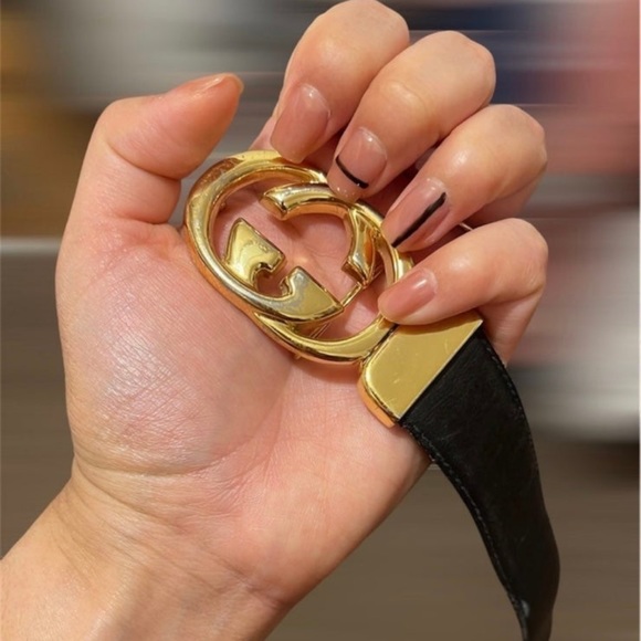 ✨❤️🔥Vintage✨❤️🔥Gucci Reversible Belt - Picture 6 of 6